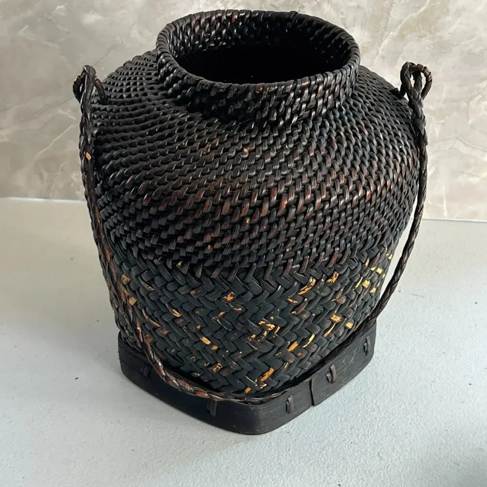 Antique Filipino Ifugo Ulbong Rice Basket 10